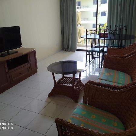 Pangkor Fun Fun Fun Apartment Пангкор Экстерьер фото